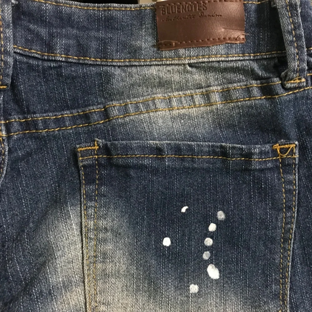 Bluenotes Denim Shorts Size 31/30 Washed Out Low Rise Super Skinny - Picture 5 of 7